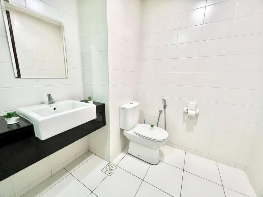B Setia Alam 1-5 Pax Cozy Home Wifi&Tv Studio 3 Beds Trefoil Shah Alam Exterior foto